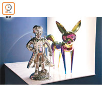中國當代藝術家沈敬東以「小王子」為主題的雕塑作品《小王子與狐狸》。
