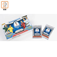 世盃足球卡一盒有24包，而每包有6張足球卡，每盒售價$800~$1,200。
