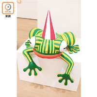 2011年於日本展出的《神戶蛙》（Kobe Frog）。