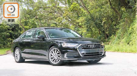 Audi A8 L 55 TFSI quattro<br>售價：$1,298,800