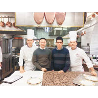 曾到訪法國著名星級餐廳Paul Bocuse的Rico（左二）表示，最欣賞法國人對食材及烹調方法的一絲不茍。