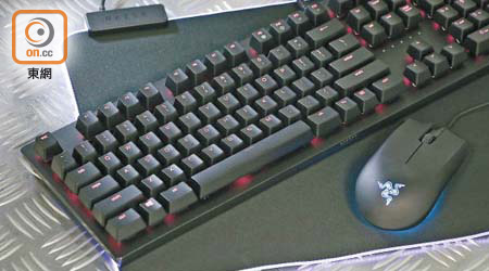 Huntsman Elite機械軸鍵盤<br>售價：$1,749
