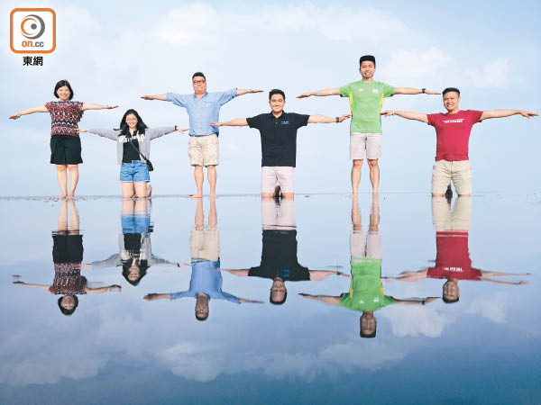 馬來西亞瓜拉雪蘭莪州水鏡的反射美