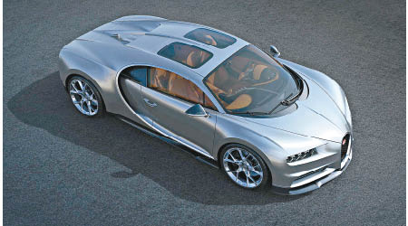 Bugatti為Chiron推出新Option「Sky View玻璃車頂」。