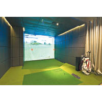 置身室內，也可以享受到打Golf的樂趣，完全不受天氣影響。