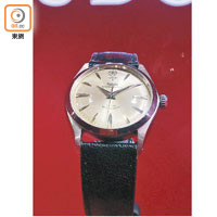 1960年代Oyster Prince 「Big Rose」腕錶，精鋼錶殼配以銀色錶盤。