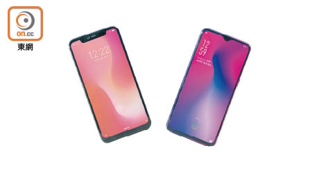 小米8屏幕指紋版售價：$4,480（透明色）<br>Oppo R17售價：$3,680（霓光紫色）