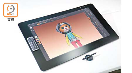 售價：$25,800（Cintiq Pro 32 Touch，11月上架）、$19,800（Cintiq Pro 24 Touch）、$16,800（Cintiq Pro 24）