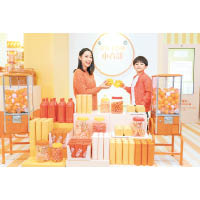 荃灣千色匯特別打造充滿台灣小學色彩的小賣部，並以橙色為主。