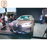 Vision iNEXT 超越未來<br>BMW的Vision iNEXT是樣子奇特的概念車，這部未來的純電動車，最大續航距離達到600km，由靜止加速至100km/h少於4秒。廠方計劃於2021年在德國開始量產。