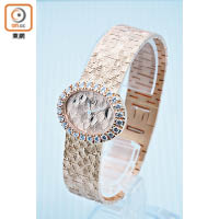 Piaget Extremely Lady 18K玫瑰金腕錶，鏈帶飾以「金鱗甲」紋理。$47.1萬