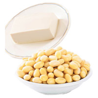 豆腐由大豆加工製成，含有豐富蛋白質，營養價值極高，口感幼滑老幼咸宜。