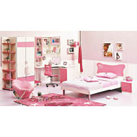 加入粉紅元素的設計，女孩子定必喜歡。