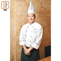 盧俊傑師傅入行14年，擅長炮製意大利菜，現為旺角一間五星級酒店行政助理總廚。