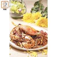 避風塘炒蟹：香辣惹味又不會太嗆，既可以提升蟹肉鮮味，又能嘗到其清甜味道。