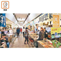 自從推出用食事券換海鮮丼後，青森魚菜中心本店即變成旅客必到用餐熱點。