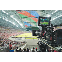 不少大型運動賽事陸續加入8K廣播。此外，日本NHK電視台也開始了8K節目試播。