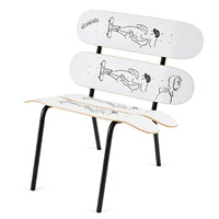 Yu Nagaba ’Im Your Venus ’ Skateboard Bench早前於拍賣會以$43,750成交。