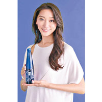 日本女星渡邊杏曾為有汽清酒任代言人，因而在日本掀起熱潮。