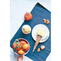 柑桔雪葩<br>將在8月推出的柑桔口味，酸酸甜甜很開胃，入口即融仲非常Juicy。（b）