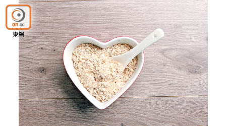 燕麥片可降低體內的壞膽固醇。