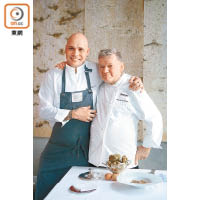 Chef Bjoern Alexander Panek（左）曾在本地及杜拜的星級酒店和餐廳任職；Chef Roland Schuller（右）則曾於本地、瑞士、意大利和秘魯多間名店擔任行政總廚。