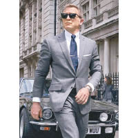 James Bond所揀選的座駕、腕錶以至太陽眼鏡都是男士品味指標。