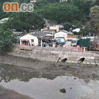 村民擔心加高河堤會令水浸情況惡化。
