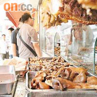 內地滷水豬頭肉、豬耳隨處出售，港人購買食用須小心。