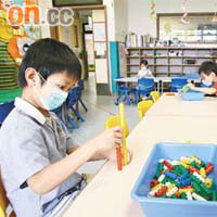 幼稚園於豬流感期間仍開放予有需要的兒童，提供學習支援。	（資料圖片）