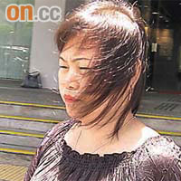 女被告李歡華涉嫌獨留四歲外孫女在家，引致意外，昨被控虐兒罪。