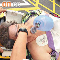 一名男子昨在酷熱天氣下昏厥，送院搶救後死亡。	（郭錦良攝）