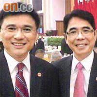 財經事務及庫務局局長陳家強（左）同人大代表黃國健在國宴上喜相逢。　