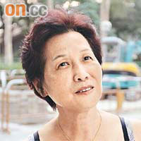 在新翠邨住了廿多年的陳太擔心升降機安全問題。