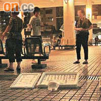 本報早前報道，觀塘樂華邨對出的巴士站，晚上有小販提供電召消夜。