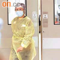 傳染病專家建議公立醫院檢討感染控制措施，迎戰豬流感攻入病房。	（資料圖片）