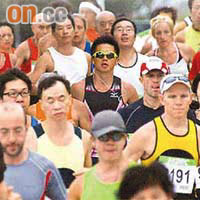 近年參與長跑比賽的市民不斷增加，足以反映是項運動的受歡迎程度。