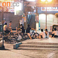 屯門區內有不少市民熱愛騎單車運動。	（資料圖片）