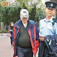 警方將其中一名涉案男子送院治理。