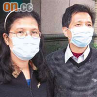 被告潘志輝（右）及梁淑芳（左）昨被判監三個月，但准保釋等候上訴。	（郭家榮攝）