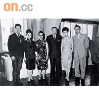 周啟邦父親周錫年（右三）為香港貿易發展局創辦人。
