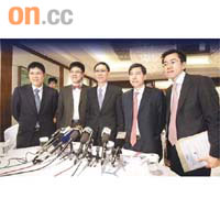 無綫電視集團總經理李寶安（右二）會暫代陳志雲的職務。