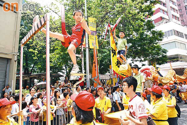 譚公誕首辦水上飄色巡遊 0514-00176-042b1