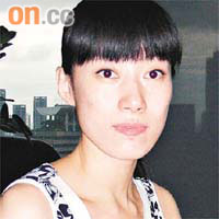 遼寧王小姐考慮揀壽險產品作為移民香港的投資選擇。