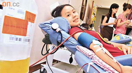 香港大學及紅十字會去年底招募豬流感康復者捐出血漿，成功從中提煉豬流感血清。