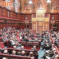 英國政府近年大力改革上議院，令大批貴族喪失議員資格。	（資料圖片）