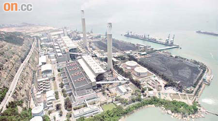 中電青山發電廠發生體積龐大的靜電除塵器高處墮下事故。	（資料圖片）