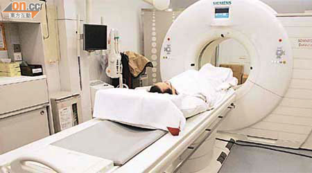 卵巢癌抗體上腦的女病人，曾接受腦部電腦掃描，但未發現異常。		（資料圖片）