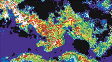 環保觸覺提供的衞星圖片顯示，港九晚間溫度比新界高，熱島效應嚴重。