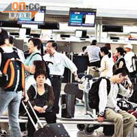 香港國際機場對於禁煙區域的劃分與衞生署不同。